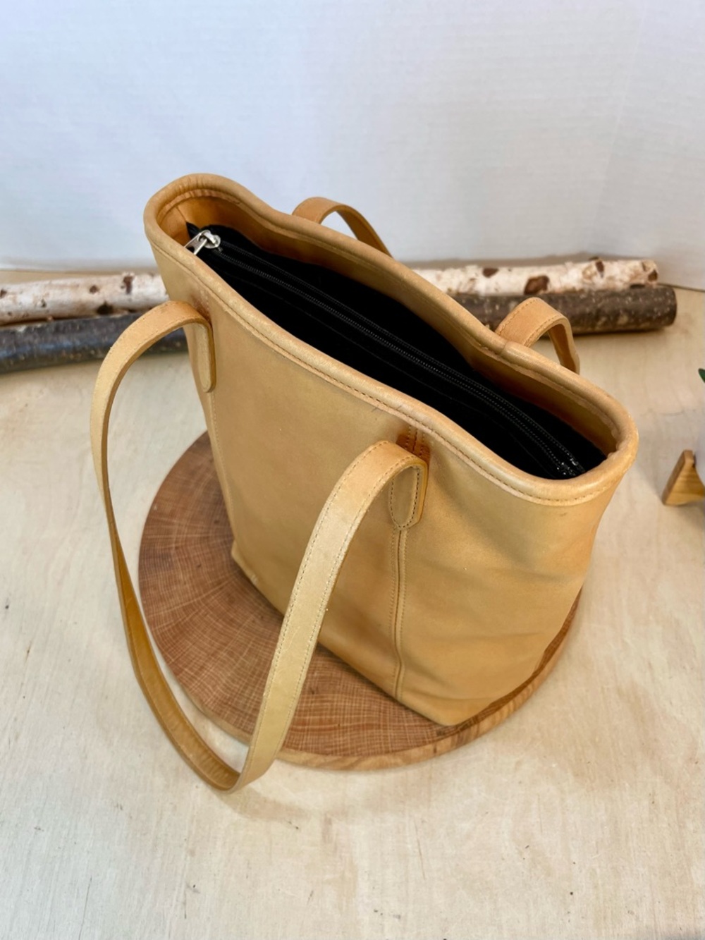 Vintage Coach 9077 Classic Lunch Tote – British Tan Leather
